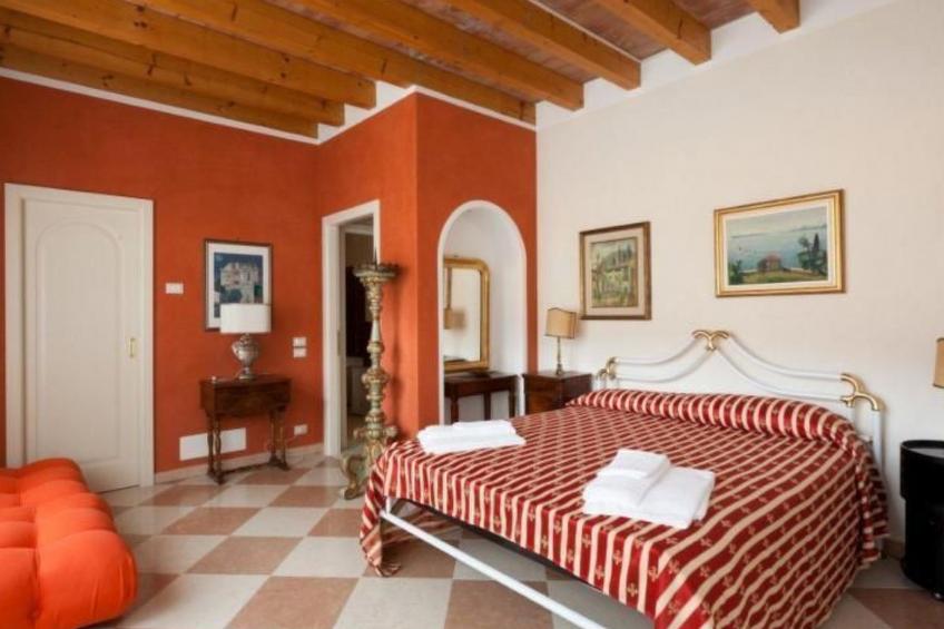 Wohnung mit Terrasse - foto 2