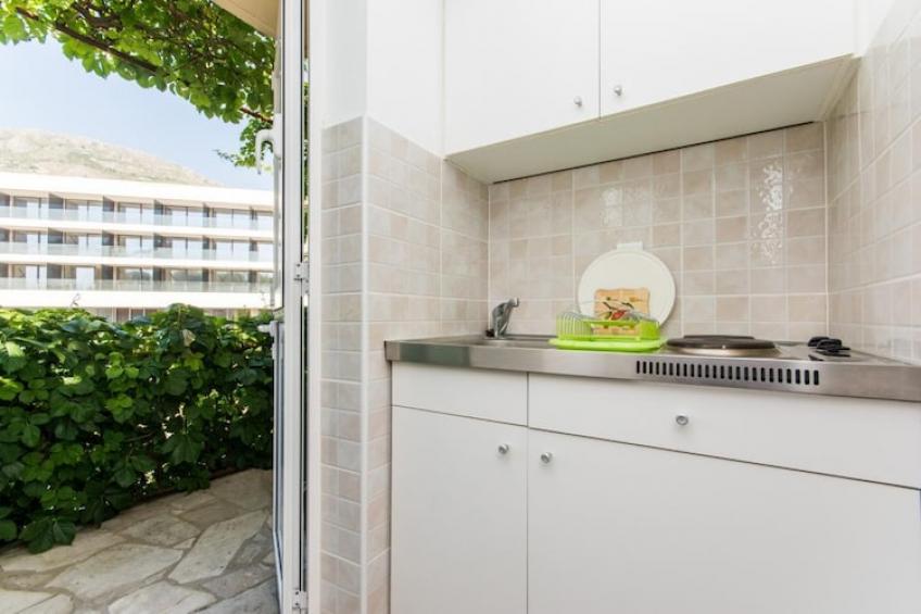 Apartments & Rooms Jokovic-Standard Studio Apartment with Terrace and Partial Sea View - foto 3