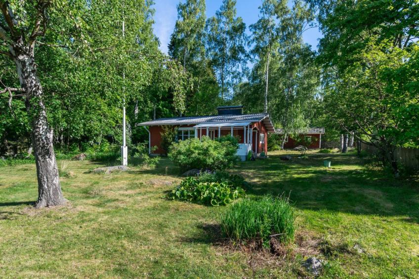 Lampaluodon punainen tupa - foto 4