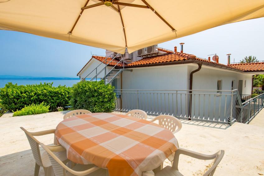 Studio-Wohnung mit Terrasse - foto 9