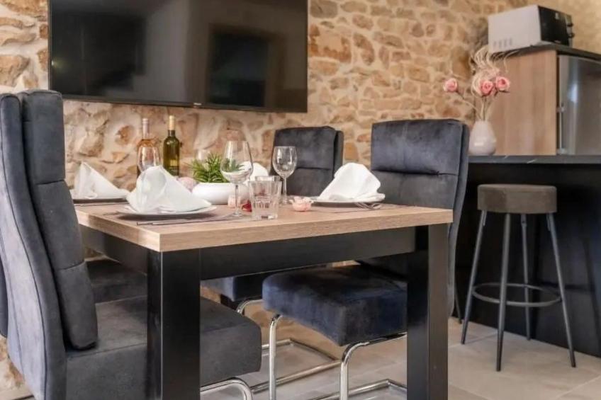 mit Whirlpool und Sauna, in Kastelir - foto 16