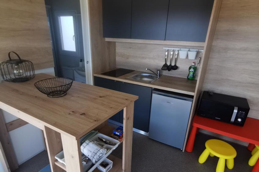 Comfort Two Bedroom Mobile Homes Pirovac - Classic Two Bedroom Mobile Home with Sea View and Terrace - foto 4