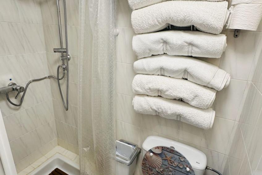 mit Pool, umgeben von Natur - foto 9