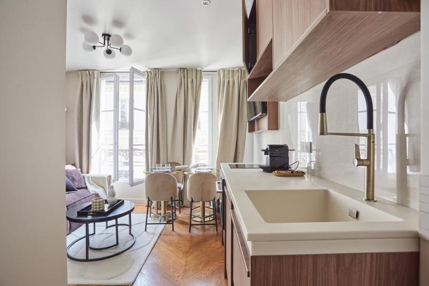 ALBERT THOMAS 8 - foto 5