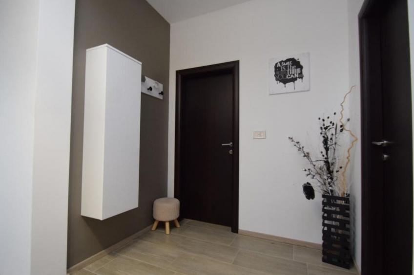 in Turanj mit Grill und Terrasse - foto 14