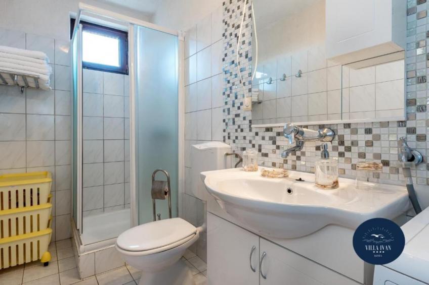 Villa Ivan apartment with balcony and sea view A1 - foto 45
