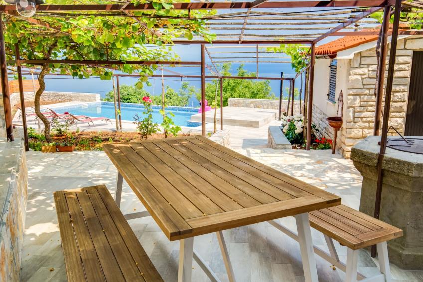 mit großem Garten und Pool - foto 11