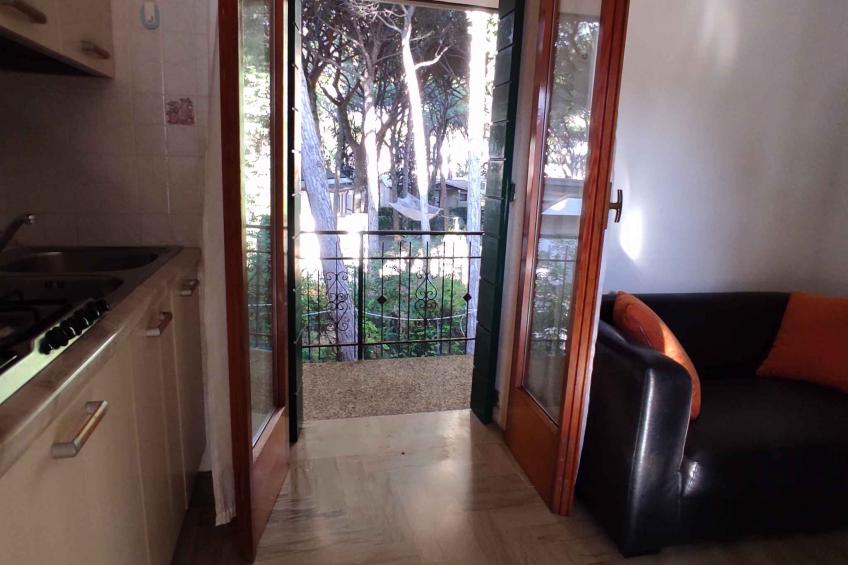 Vakantiehuis Appartement in een viergezinswoning in een dennenbos - VW-4CZPH - foto 11