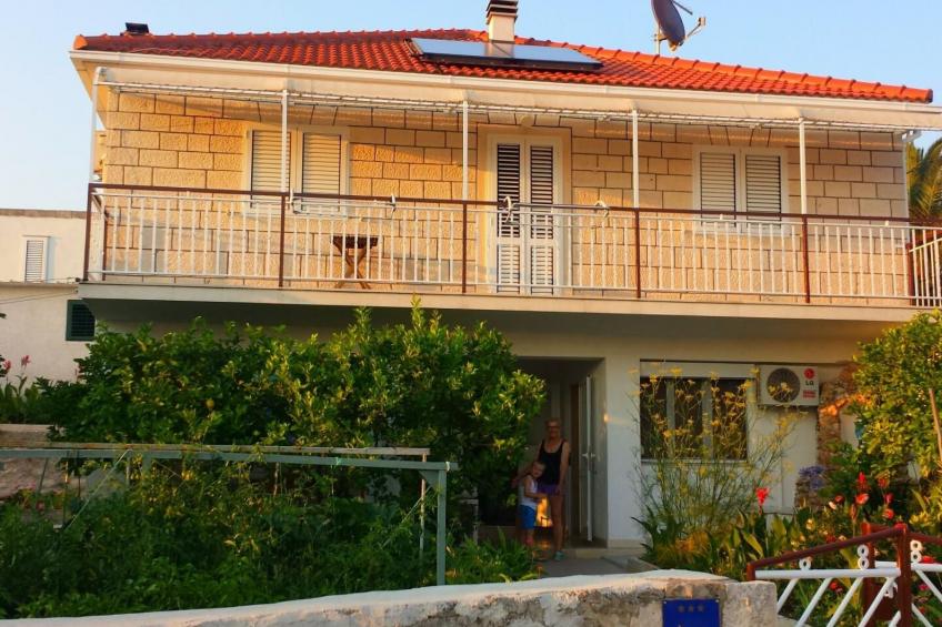 Gesamtes Ferienhaus in Sumartin mit Privatem Pool - foto 69