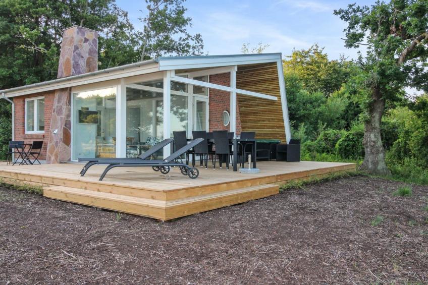 "Sasser" - 10m from the sea in Funen