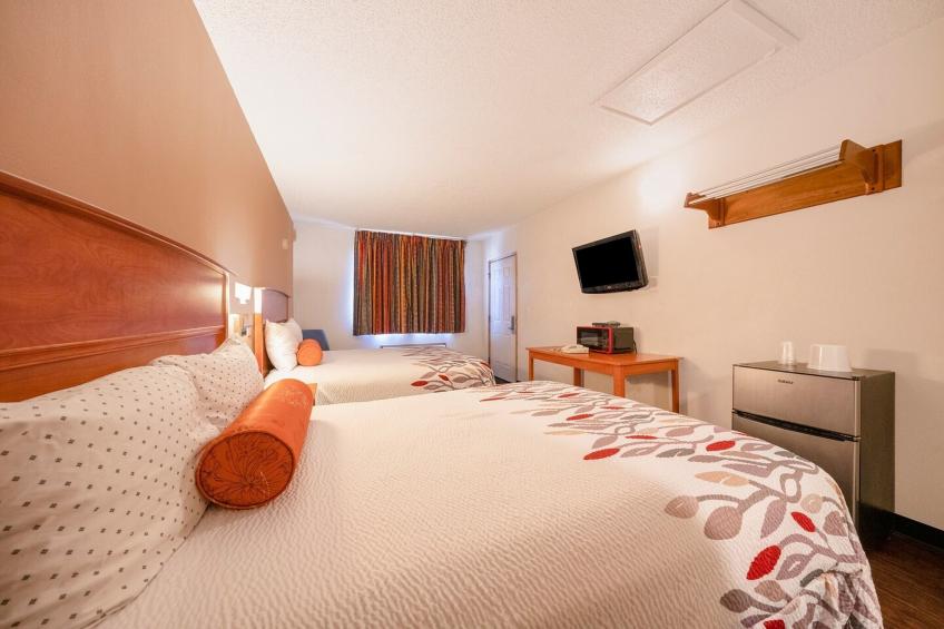 2 Queen Beds Non-Smoking - foto 17