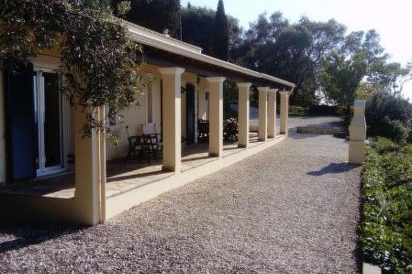 Ferienvilla mit Blick auf das Wasser - foto 7