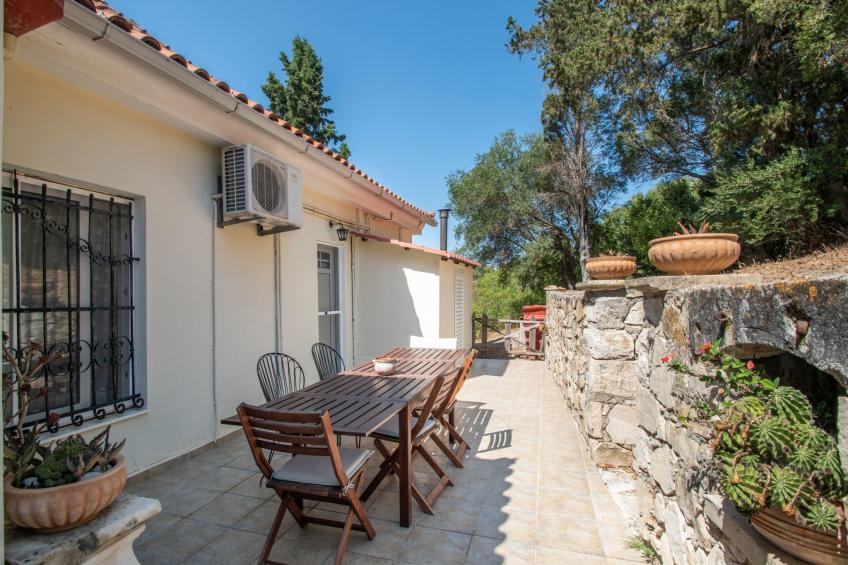 Anwesen mit Garten, Grill und Terrasse - foto 24