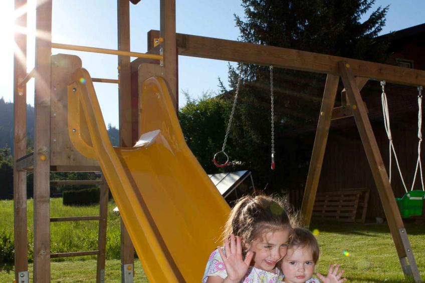 Vakantiewoning met zwembad en tuin - VW-DZWNN - foto 7