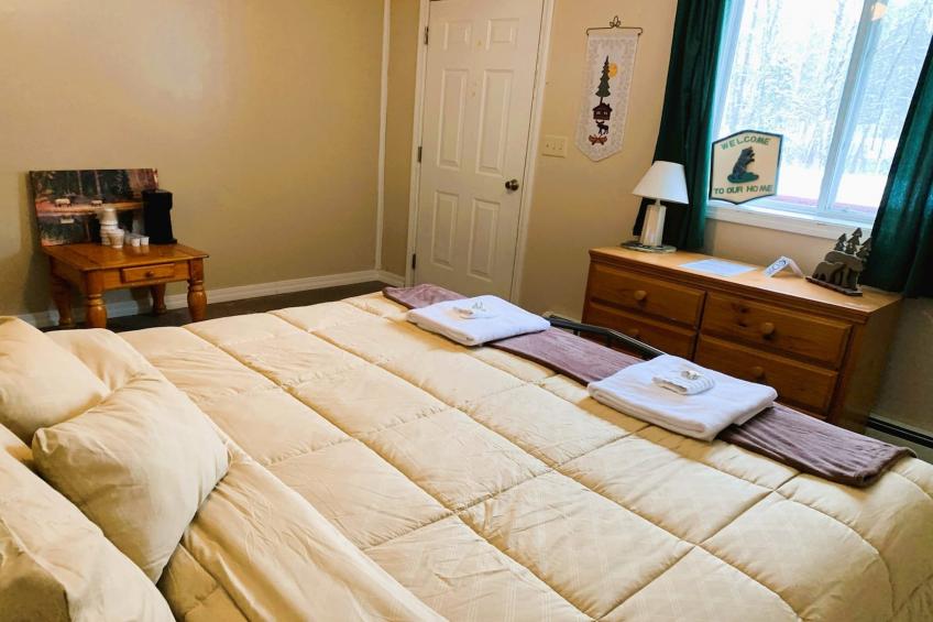 Queen Bed Riverfront with Kitchenette - foto 44