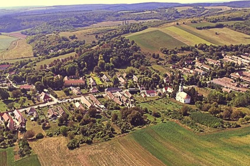 Legedi Ház - foto 2