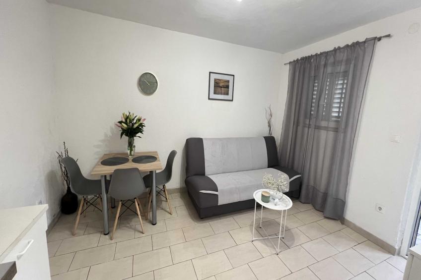 Apartmani Vela Makarska - Studio With Garden View - foto 8