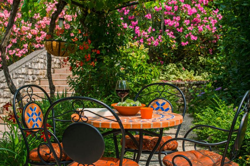 Schöne Villa mit Garten und Biodesign-Pool - foto 21