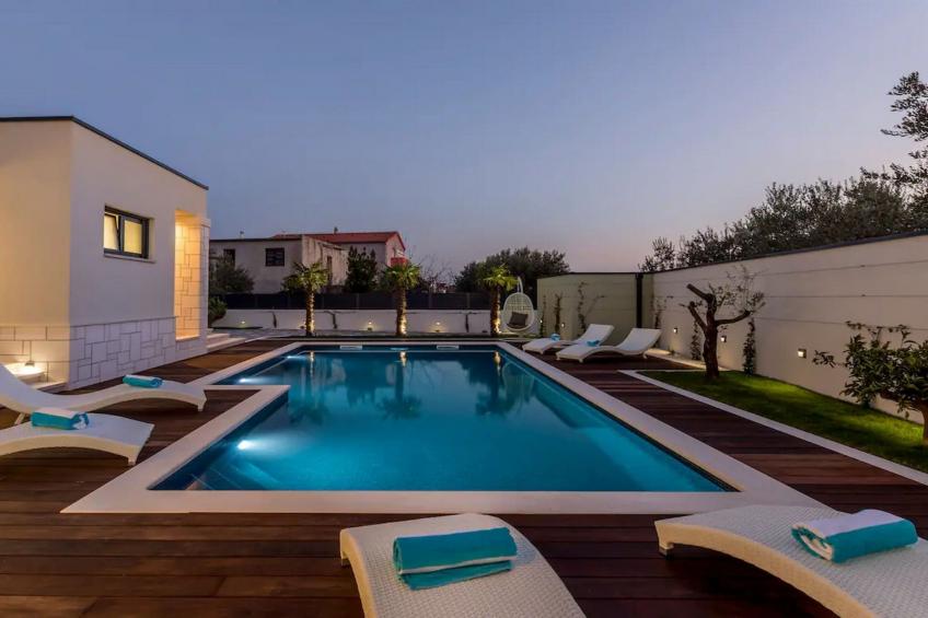 Sophisticated Oasis Residence Villa with Pool - Three Bedroom Villa with Pool - foto 31