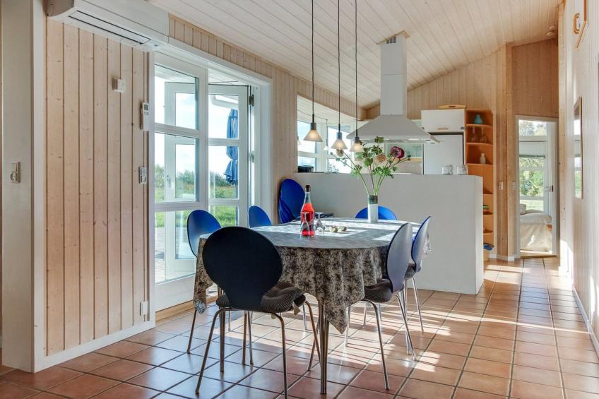 "Rina" - 50m from the sea in Bornholm - foto 12