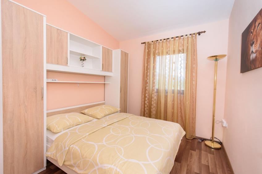 Gemütliches Häuschen mit großer Terrasse - foto 6