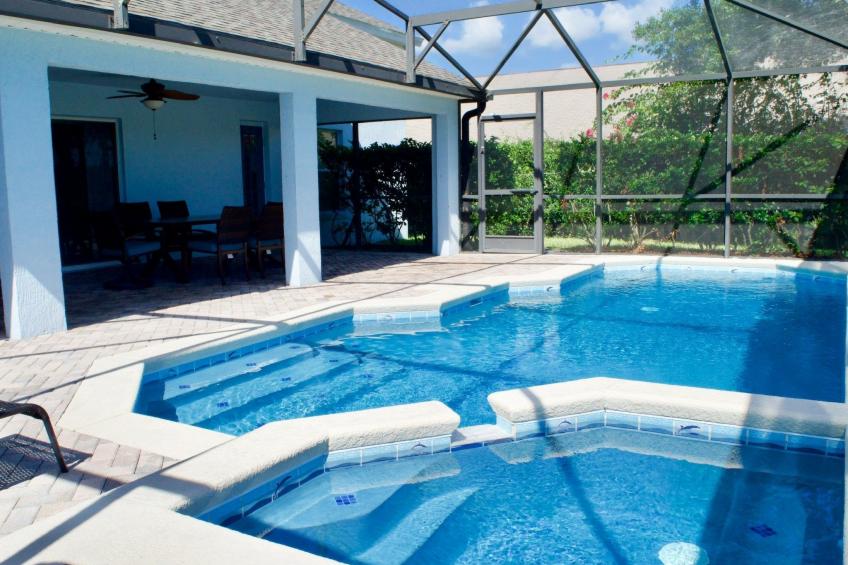 Entspannende Familienvilla mit privatem Pool und Spa. Große Lanai mit reichlich - foto 2