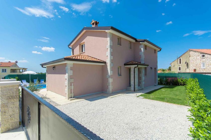 Villa met zwembad en airconditioning - BF-Y8XNV - foto 8