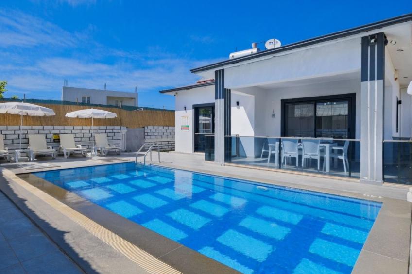 Villa Gold 1