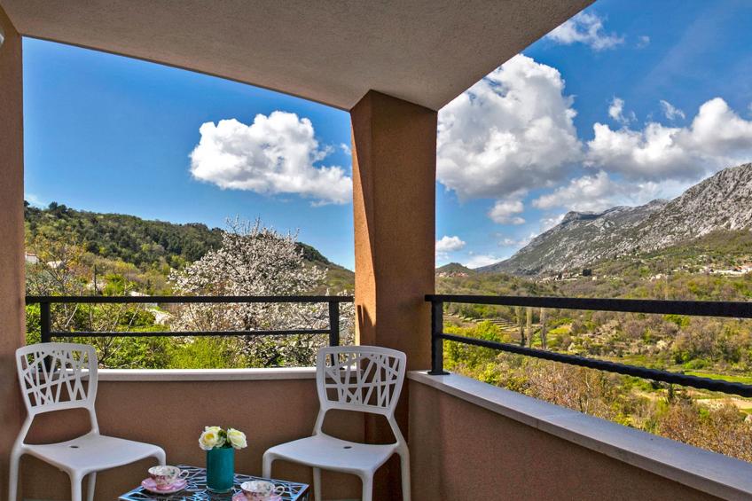 Villa Mosor mit beheiztem Salzwasserpool und Sauna - foto 13