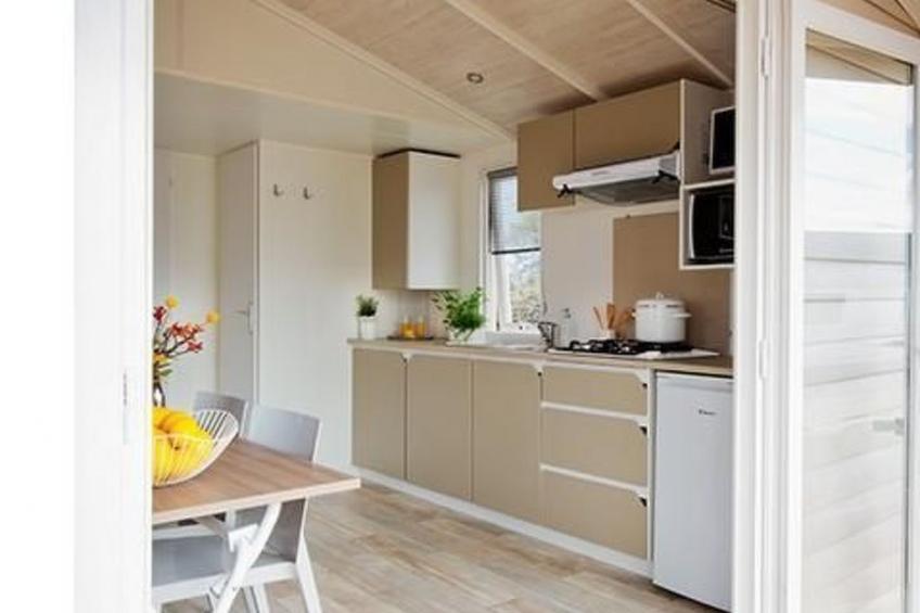 in Hohenlychen mit Grill, Loggia 3 - foto 5