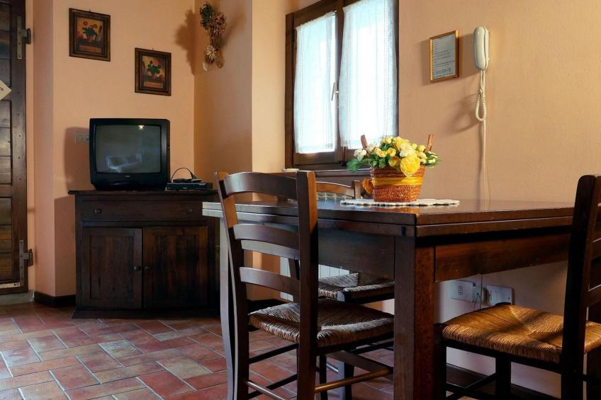 Magnolienhaus mit Pool zwischen Florenz und Arezzo - foto 17