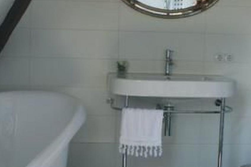 Studio-Appartement mit eigenem Parkplatz - foto 5