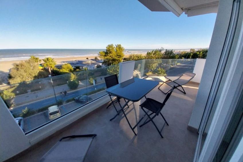 Helle und neue Ferienwohnung direkt am Strand - foto 7