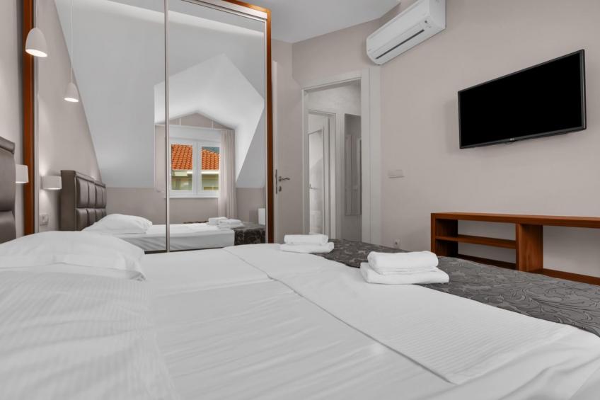 Brotis - apartment with sea view - foto 17