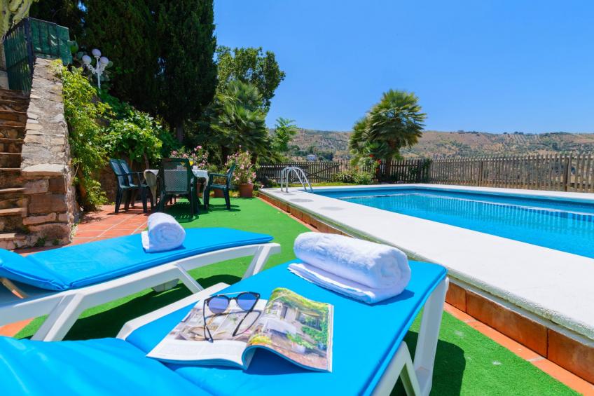 Privates Schwimmbad mit Grill und Feuerstelle - foto 31