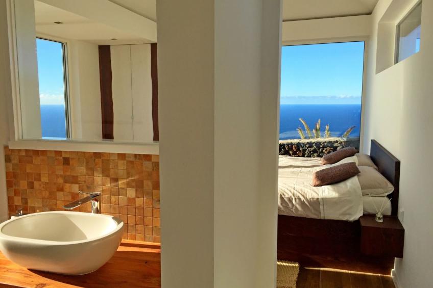 Moderne Architekten-Villa mit Infinity-Pool und Meerblick - foto 11