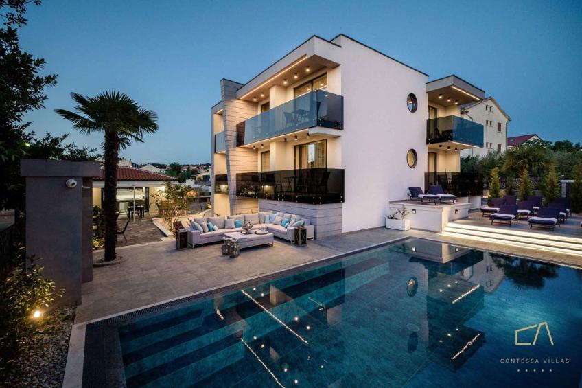 Holiday apartment with pool and air conditioning - BF-KNR76