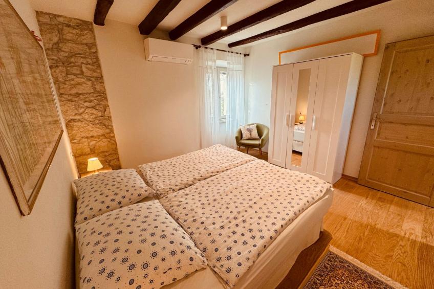 Ferienvilla mit Garten, Grill und Terrasse - foto 22