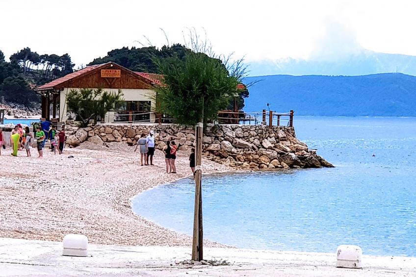 Wohnung in Drašnice mit Schönem Garten - foto 54