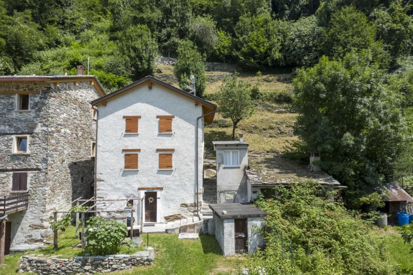 Borgonuovo Waterfall's House - foto 33
