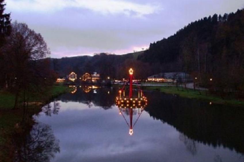 in Waldbreitbach mit Whirlpool - foto 33