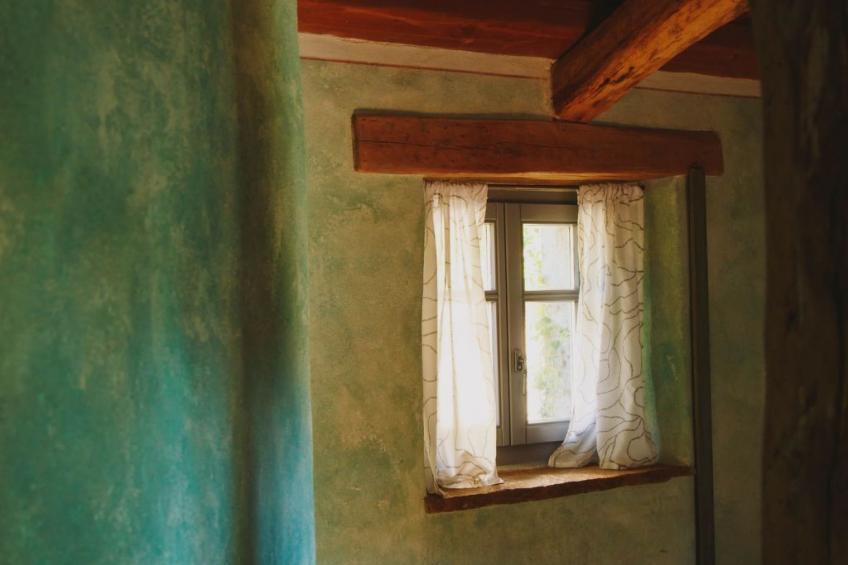 Freistehendes Ferienhaus in Karlovići mit Garten, gemeinsamem Pool und Grill - foto 39