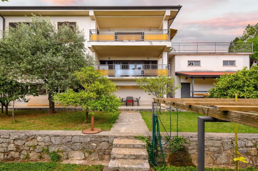 Charming Lovran Apartments with Wonderful Sea View - Two Bedroom Apartment - foto 27