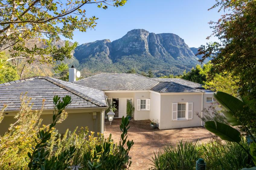 4 Bedroom Self Catering House - foto 10