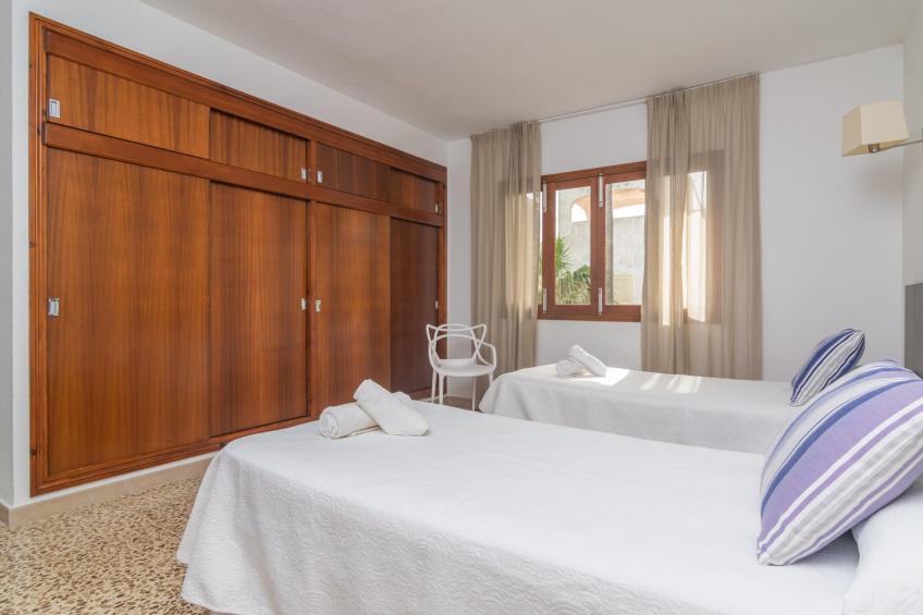 Violeta De Mar - foto 47