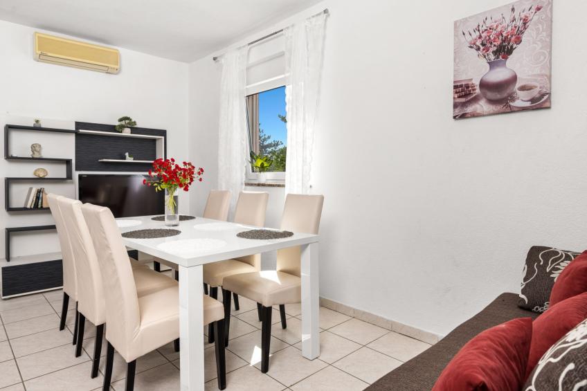 Villa Fortuna für bis zu 9 Personen und mit beheiztem Aussenpool - foto 11