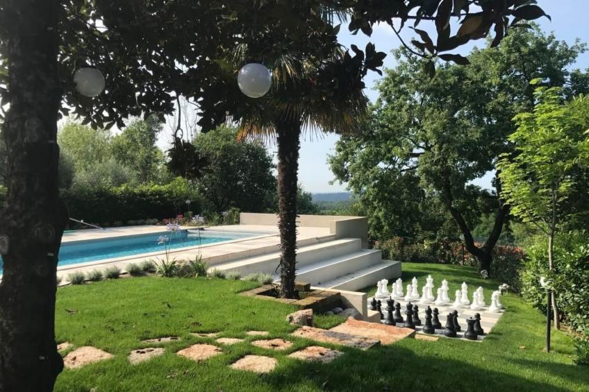 Villa am Gardasee mit großem Pool und Garten - foto 3
