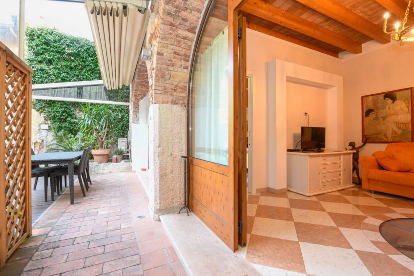 Wohnung mit Terrasse - foto 12