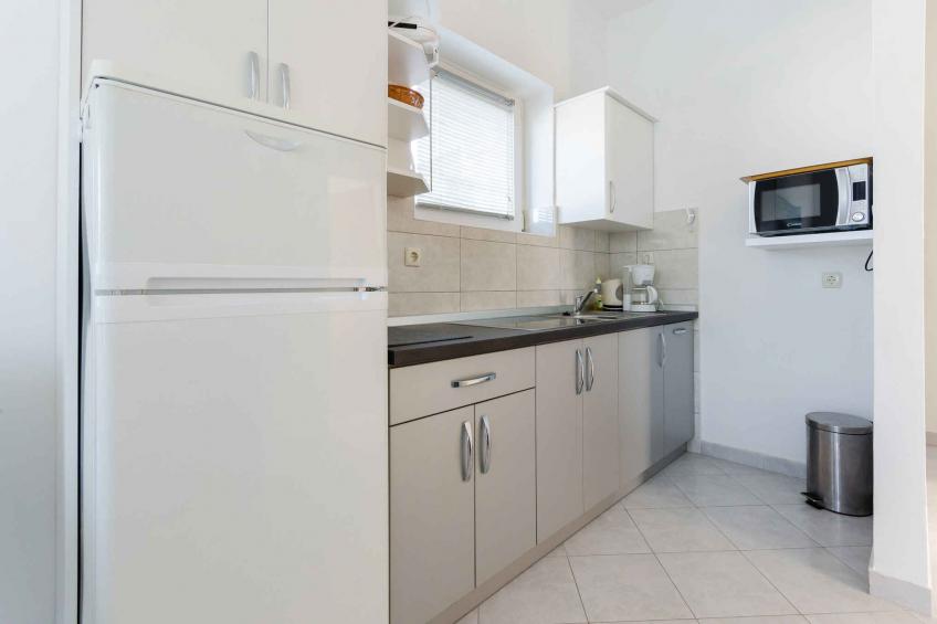 Vakantiewoning met balkon en airco - VW-GKFDK - foto 30