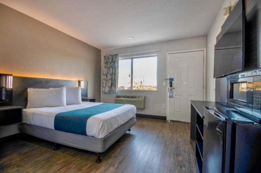 1 Queen Bed - foto 10